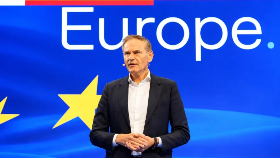 El CEO del Grupo Volkswagen habla claro sobre la crisis del coche europeo: "Este modelo de negocio está bajo una enorme presión"