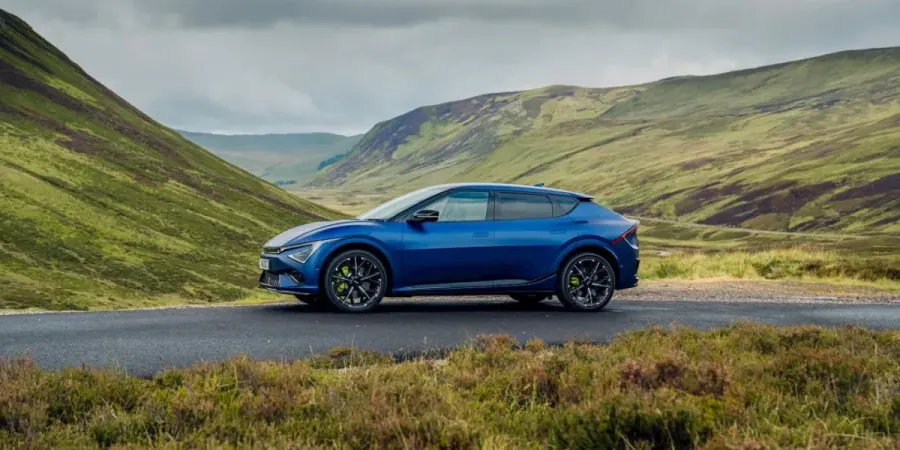El Kia EV6 GT supera al Tesla Model Y y al BYD Sealion 7 en una comparativa alemana de eléctricos