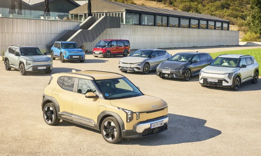 Con 10 modelos, 50 versiones y 400 combinaciones, malo será que no encuentres un Kia eléctrico que se adapte a tus necesidades