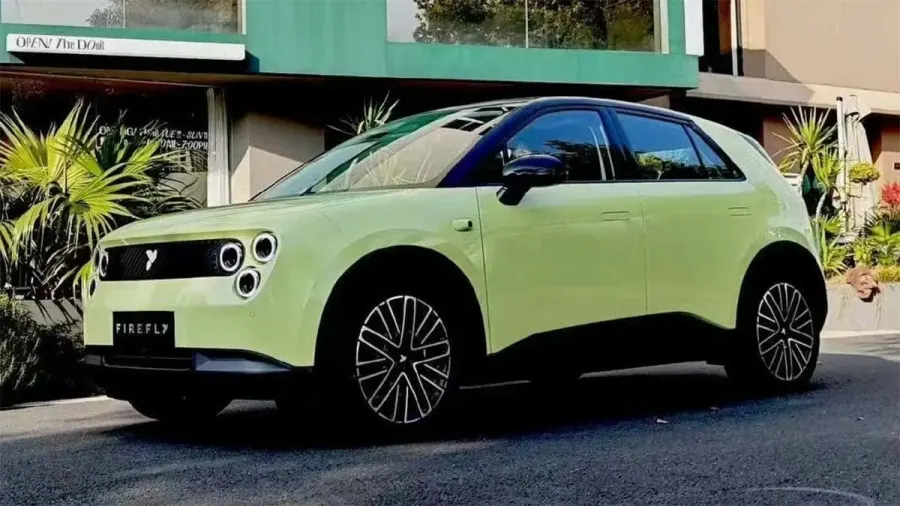 Nio revoluciona su coche eléctrico pequeño: 560 km de autonomía y batería actualizable