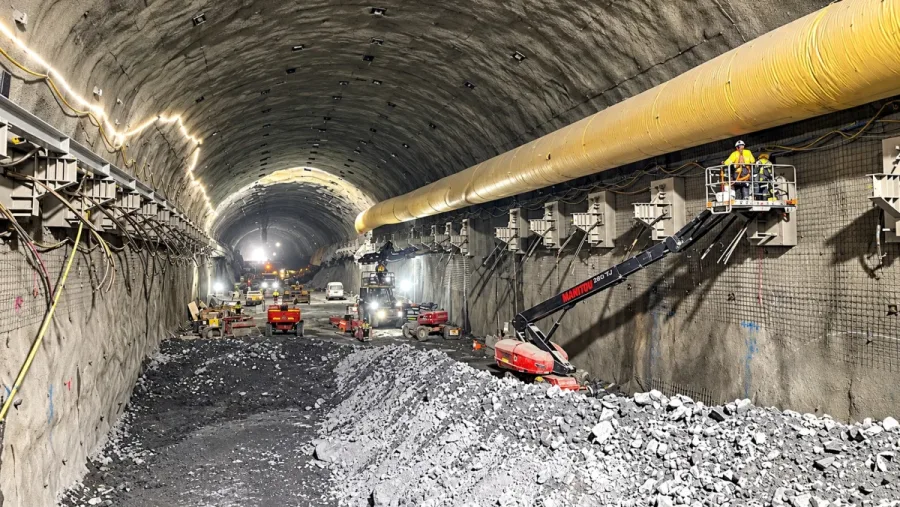 Australia construye una gigantesca central eléctrica bajo las montañas, pero su coste previsto se dispara por 12 y alcanza los 15.000.000.000 €