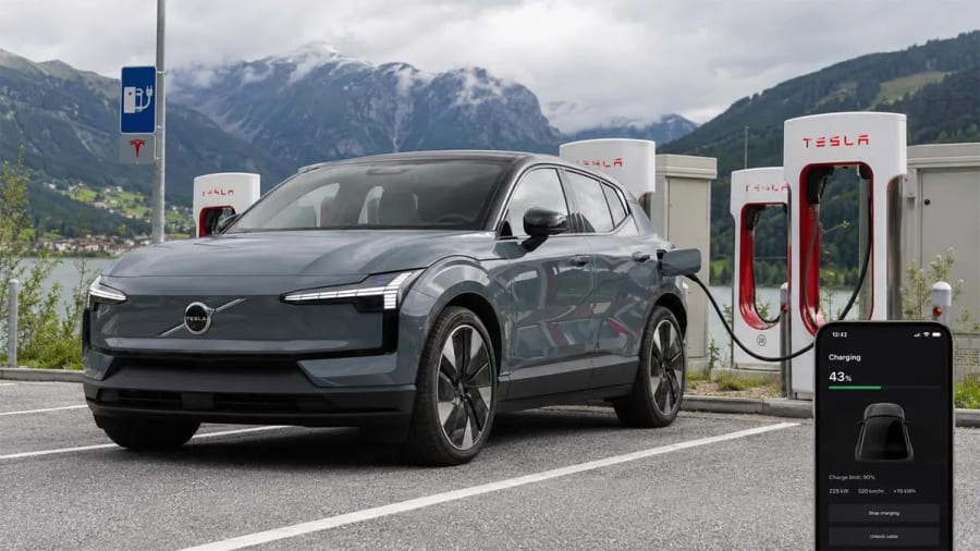 Volvo se alía con Tesla en Europa: sus eléctricos podrán usar más de 20.000 Superchargers como si fueran un Tesla