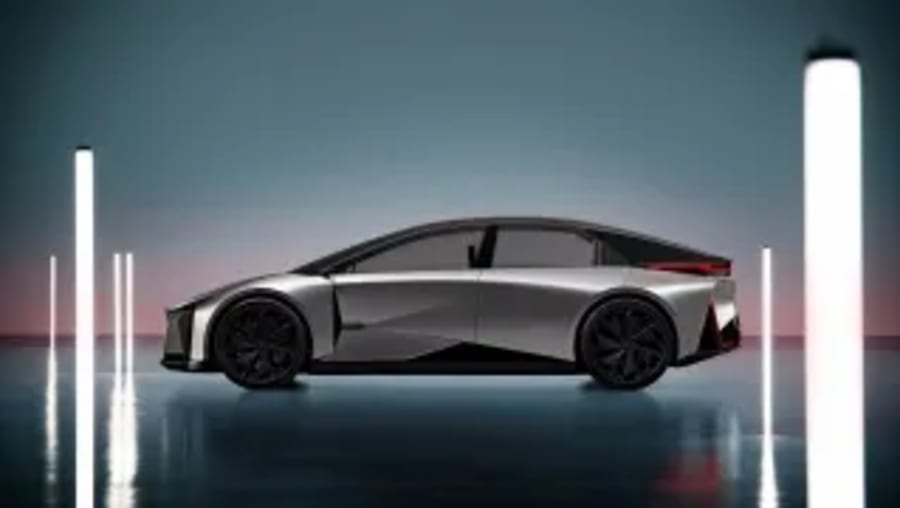 Toyota suspende por completo los planes para fabricar la berlina eléctrica estrella de Lexus