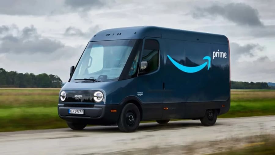 Amazon ya tiene más de 50.000 furgonetas eléctricas de reparto en su flota