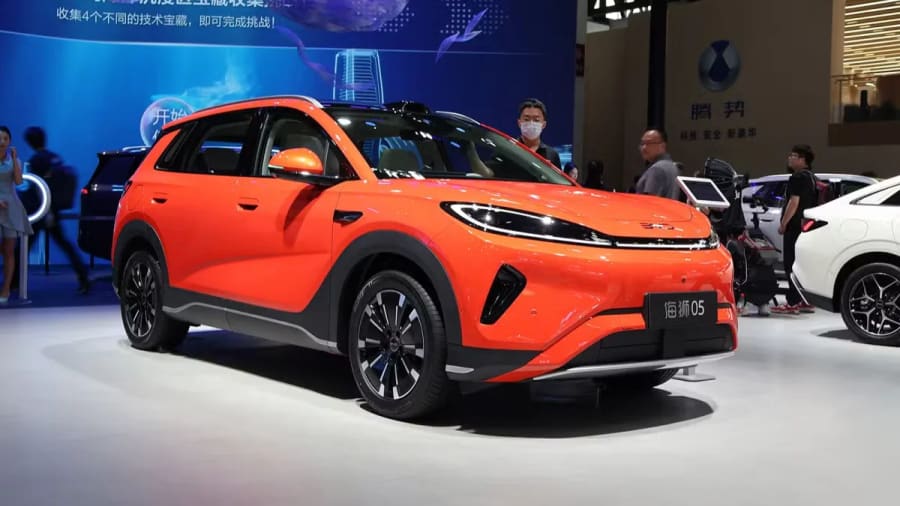BYD chairman says this year's sales depend on battery output, greater volume next year