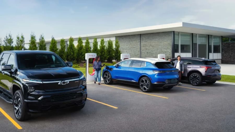 GM simplifica la carga de vehículos eléctricos con Energy Pass y el conector NACS en todos sus modelos de 2027