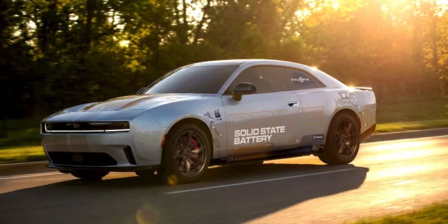 Las baterías de estado sólido para vehículos eléctricos se hacen realidad con el inicio de las pruebas en carretera en Norteamérica