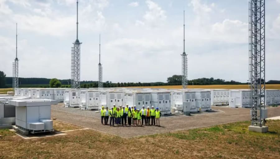 El sistema de almacenamiento de energía de BYD impulsa el mayor proyecto de baterías de Hungría