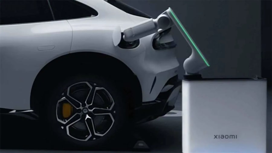 El nuevo invento de Xiaomi: Cargar tu coche eléctrico automáticamente en casa