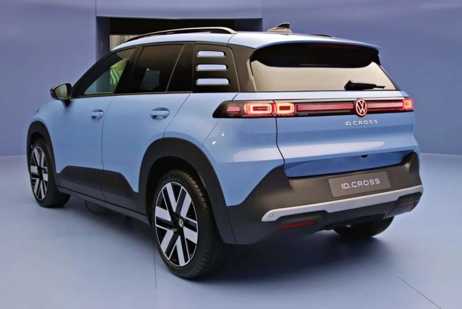 El Volkswagen ID. Cross se filtra por completo: el SUV eléctrico barato que se fabricará en España