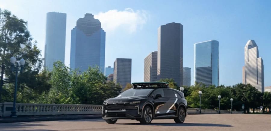 Los robotaxis de Uber con tecnología Lucid se dirigen a Houston