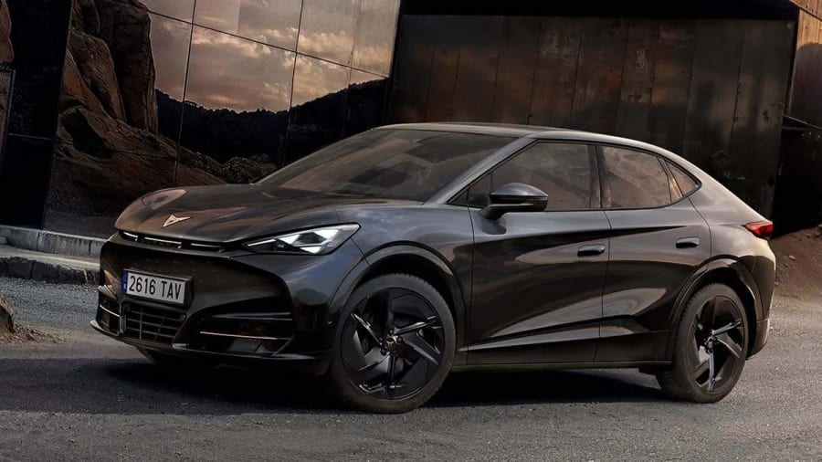 El CUPRA Tavascan se renueva: nueva versión de 190 CV desde 31.455 euros y acabado Black Edition