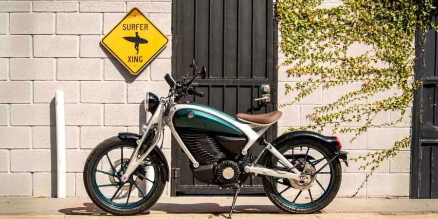 Se acabó la espera: la primera moto eléctrica de Royal Enfield comienza sus entregas