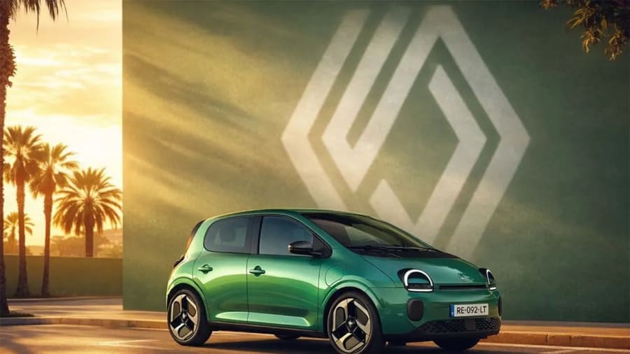 El Renault Twingo ataca al BYD Dolphin Surf: original y con electricidad gratis por menos de 12.000 euros