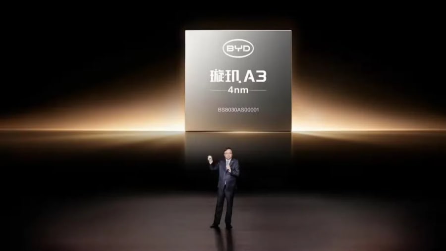 BYD planea el debut en 2027 de su chip de conducción inteligente en coches Denza, según un informe