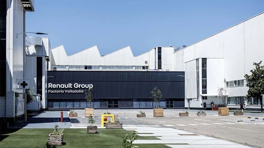 Renault elige España para sus eléctricos más ambiciosos: Palencia fabricará dos SUV clave desde 2028