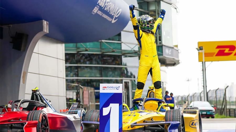 Di Grassi hace historia en Fórmula E: gana en Shanghái desde el fondo de la parrilla