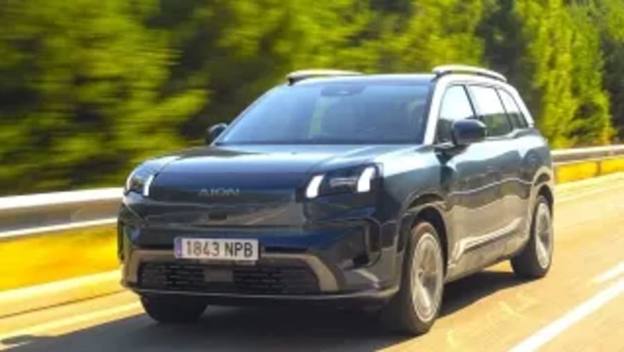 510 km y 8 años de garantía por 28.195 €: probamos el GAC AION V, el SUV barato que quiere tumbar a BYD