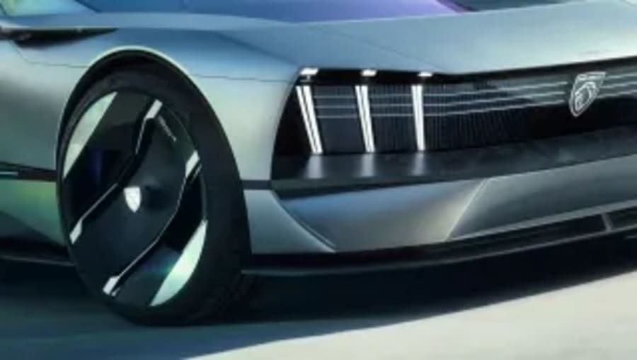 Peugeot quiere vender 1.500.000 de coches anuales en 2030: dos prototipos adelantarán en París la transformación más radical de la marca