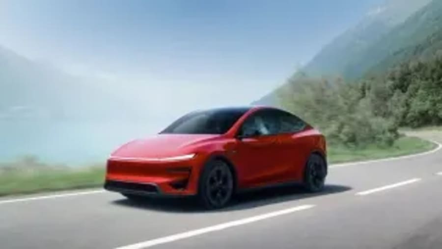 Que un Tesla acelere de 0 a 100 en 4,5 segundos es 'normal', pero no lo es tanto cuando lo hace un coche eléctrico de  6 plazas tan familiar como este