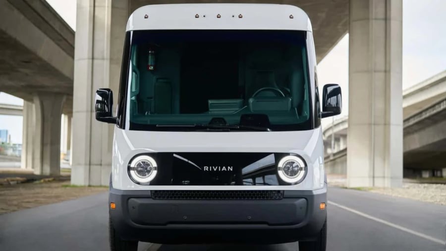 La furgoneta eléctrica de Rivian superó a sus rivales combinados en un 70%