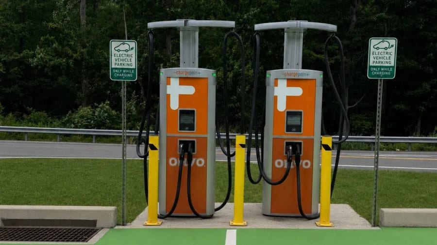 ChargePoint instalará cargadores ultrarrápidos para vehículos eléctricos en 12 áreas de servicio de autopista