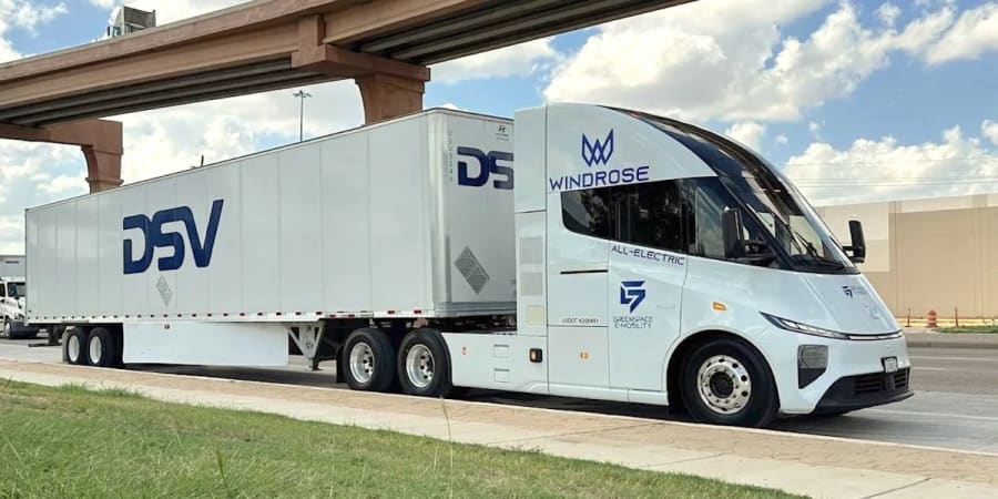 Windrose anuncia que 10 de sus camiones semieléctricos llegarán al corredor I-35 de Texas