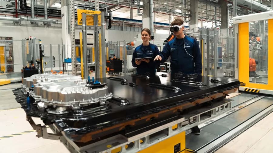 El plan de BMW para producir el gigantesco paquete de baterías del iX5 en EE. UU.