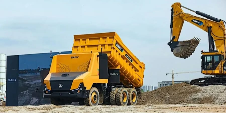 Destacado de equipamiento eléctrico: camión de transporte autónomo sin cabina SANY SKT145Ei [vídeo]