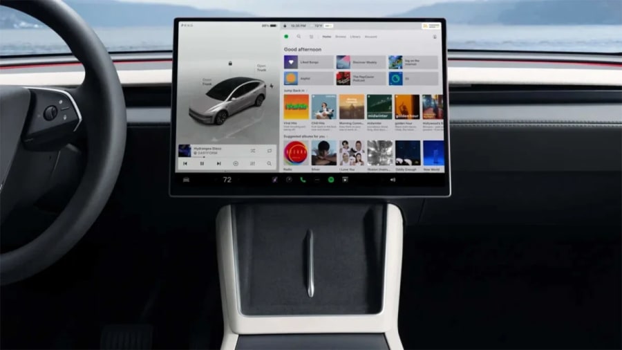 Tesla prepara una gran mejora para los Model 3 y Model Y: carga inalámbrica de hasta 50 W y traerá una sorpresa
