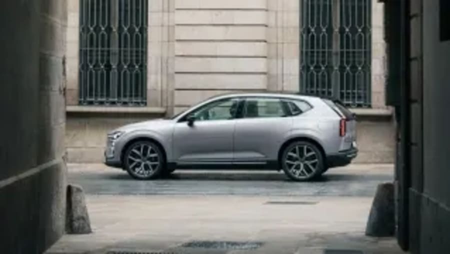 Volvo aspira a 'comerse el mercado' con su nuevo SUV eléctrico: más barato que el EX40 y tan tecnológico como el EX60