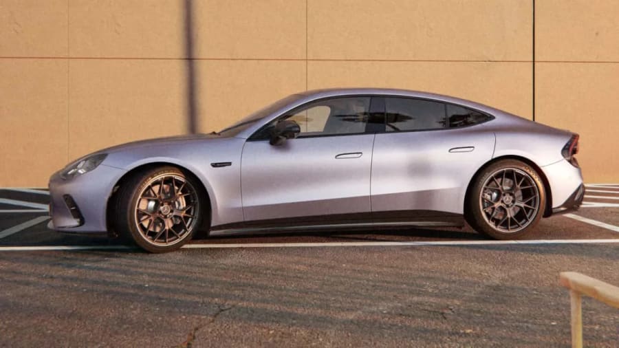 El Mercedes-AMG GT 53 EV sacrifica potencia por más de 800 kilómetros de autonomía
