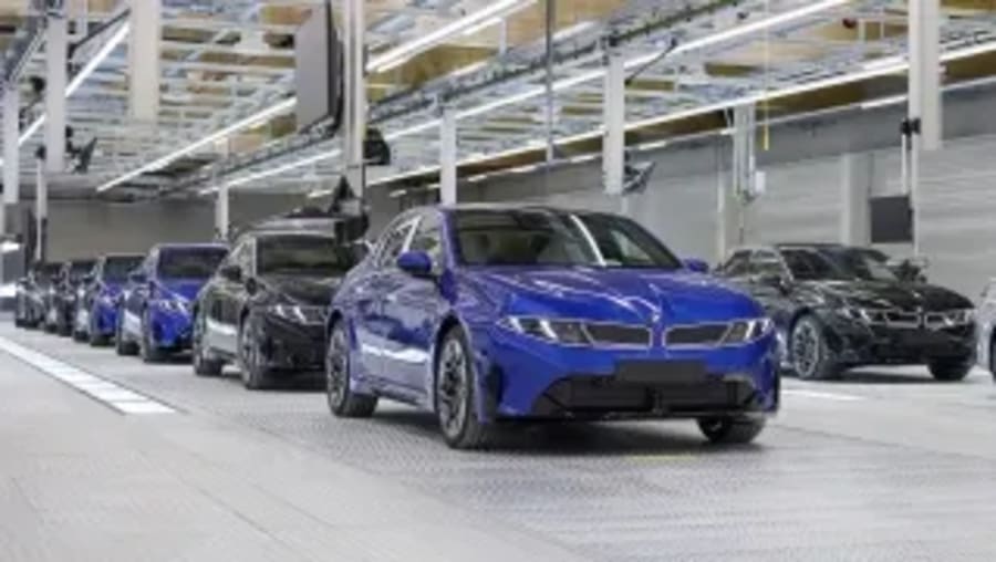 BMW ya tiene al 'rey de Europa' en forma de SUV. Ahora han empezado a fabricar el sedán eléctrico que promete cambiarlo todo
