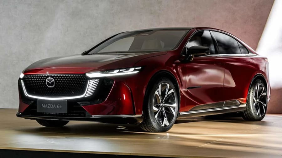 Mazda cambiará la batería del Mazda6e: más autonomía y recargas mucho más rápidas