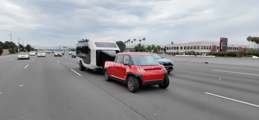 Telo eleva la capacidad de remolque de su pequeña camioneta eléctrica a 8.000 libras