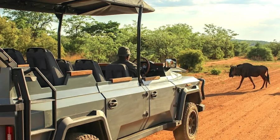 Safari sigiloso: el 4x4 eléctrico de Thula Solutions te acerca a la naturaleza [vídeo]