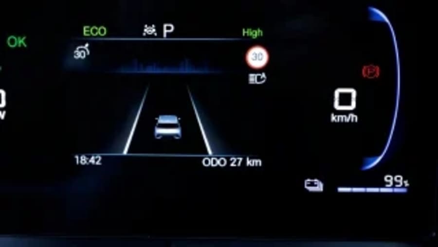 La tolerancia cero llega a los coches eléctricos: China limita por ley el engaño en la degradación de baterías