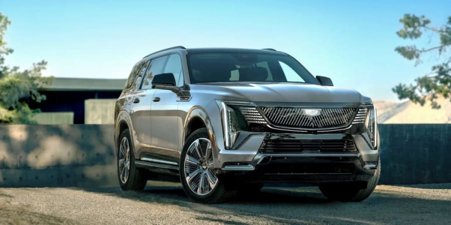 Cadillac fabricará a mano un Escalade IQ personalizado para ti, pero costará 55.000 dólares adicionales