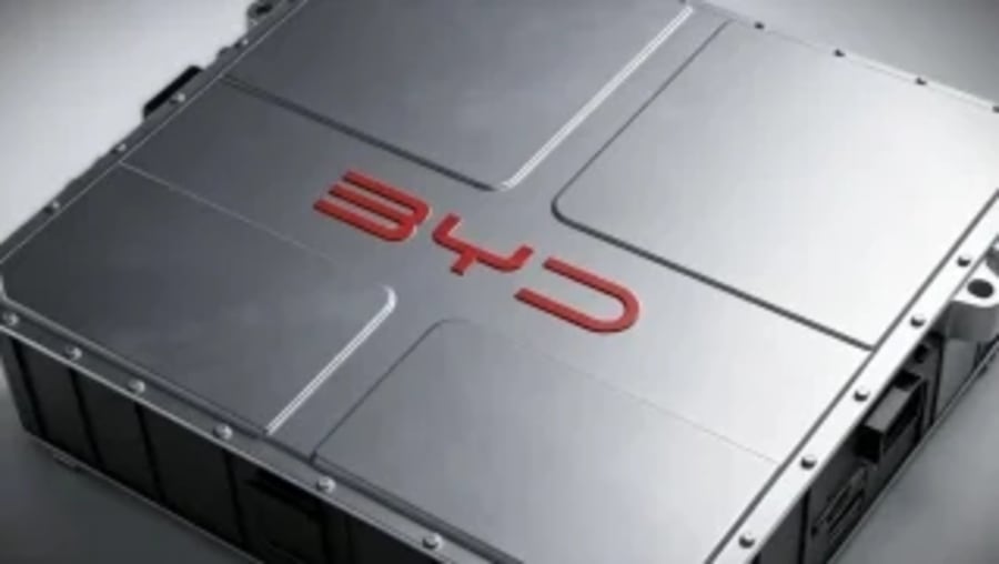 Uno de los mayores fabricantes de coches eléctricos del mundo pone fecha a su gran salto hacia las baterías de estado sólido