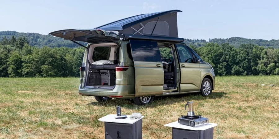 La nueva furgoneta camper eléctrica de Volkswagen convierte la ID. Buzz en un hogar sobre ruedas