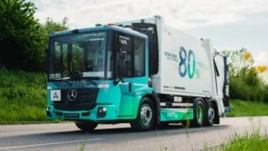 Sabíamos que Europa está cambiando sus camiones y autobuses diésel por eléctricos, pero las cifras de 2026 nadie las esperaba