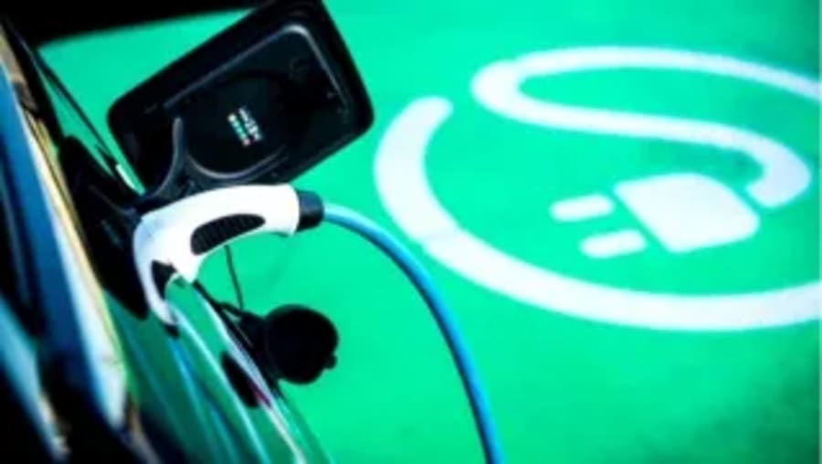 La recarga rápida se dispara en España y empieza a poner contra las cuerdas uno de los grandes problemas del coche eléctrico