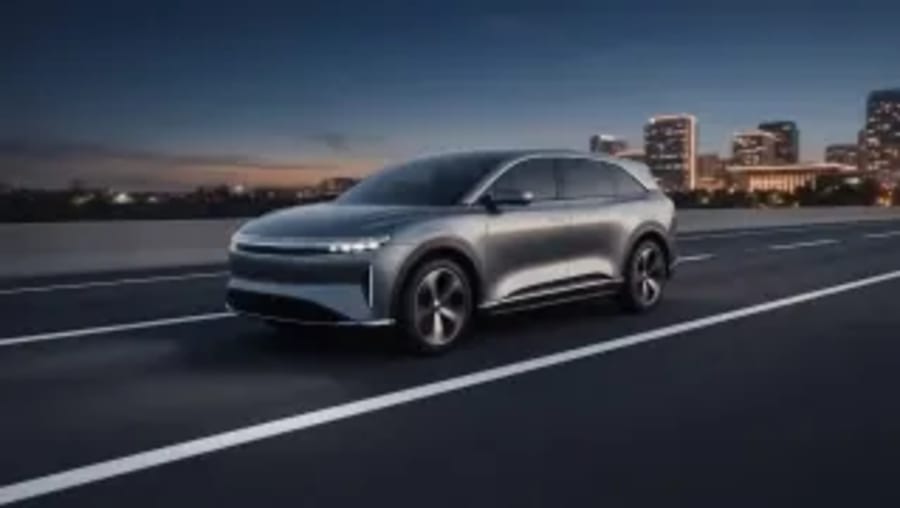 Los haters del coche eléctrico hoy tienen menos argumentos: el MIT ha desmontado uno de los más recurrentes