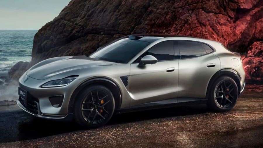 Huawei y Chery preparan un SUV eléctrico de 594 CV para plantar cara al Xiaomi YU7 y que tiene aires de Ferrari