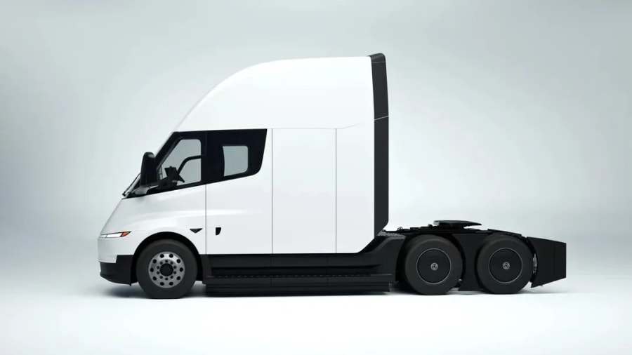 Tesla confirma que el camión eléctrico Semi llegará a Europa, presentación en la IAA