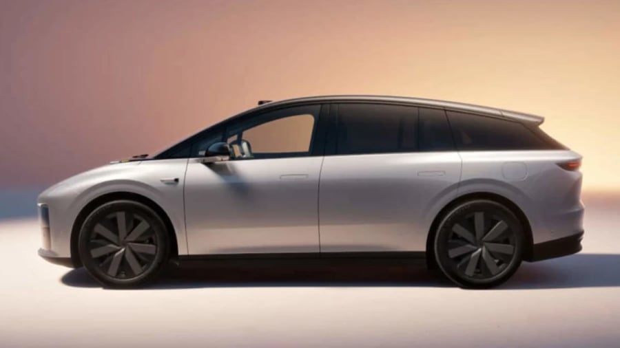 Li Auto llega a Europa con el i6: 720 km de autonomía y carga a 500 kW