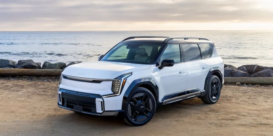 Kia llama a revisión a más de 21.000 SUV EV9 por un problema defectuoso en los airbags