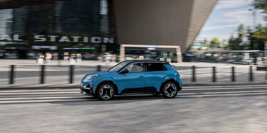 Cazan por primera vez el nuevo Wave, el eléctrico de acceso de Nissan
