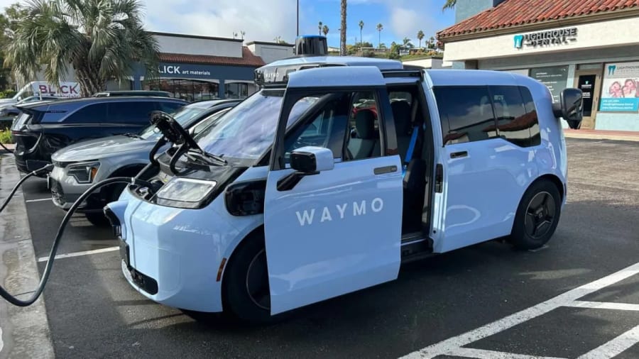 La nueva ciudad de Waymo plantea su mayor reto hasta ahora: trayectos en la nieve