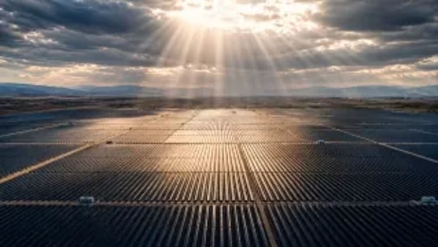 Las nubes le cuestan millones de euros a la producción de energía solar y una startup cree haber encontrado cómo apartarlas del camino